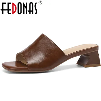 FEDONAS 2022 Özlü Kadın Sandalet Kalın Topuklu Terlik Retro Hakiki Deri Rahat Pompalar İlkbahar Yaz Yeni Varış Ayakkabı Kadın