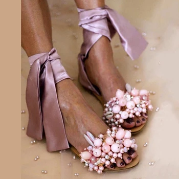 Kadın Sandalet Bayan Lace Up Düz Sandalet Kaymaz Vahşi Sevimli Boncuk Çiçek Rahat Bant Kadın Ayakkabı 35-43 Çapraz Kayış Sandalet