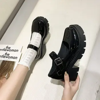 Lolita Ayakkabı Japon Kız Platformu Siyah yüksek topuklu moda Yuvarlak Ayak Mary Jane Kadınlar Patent suni Deri Öğrenci Cosplay ayakkabı